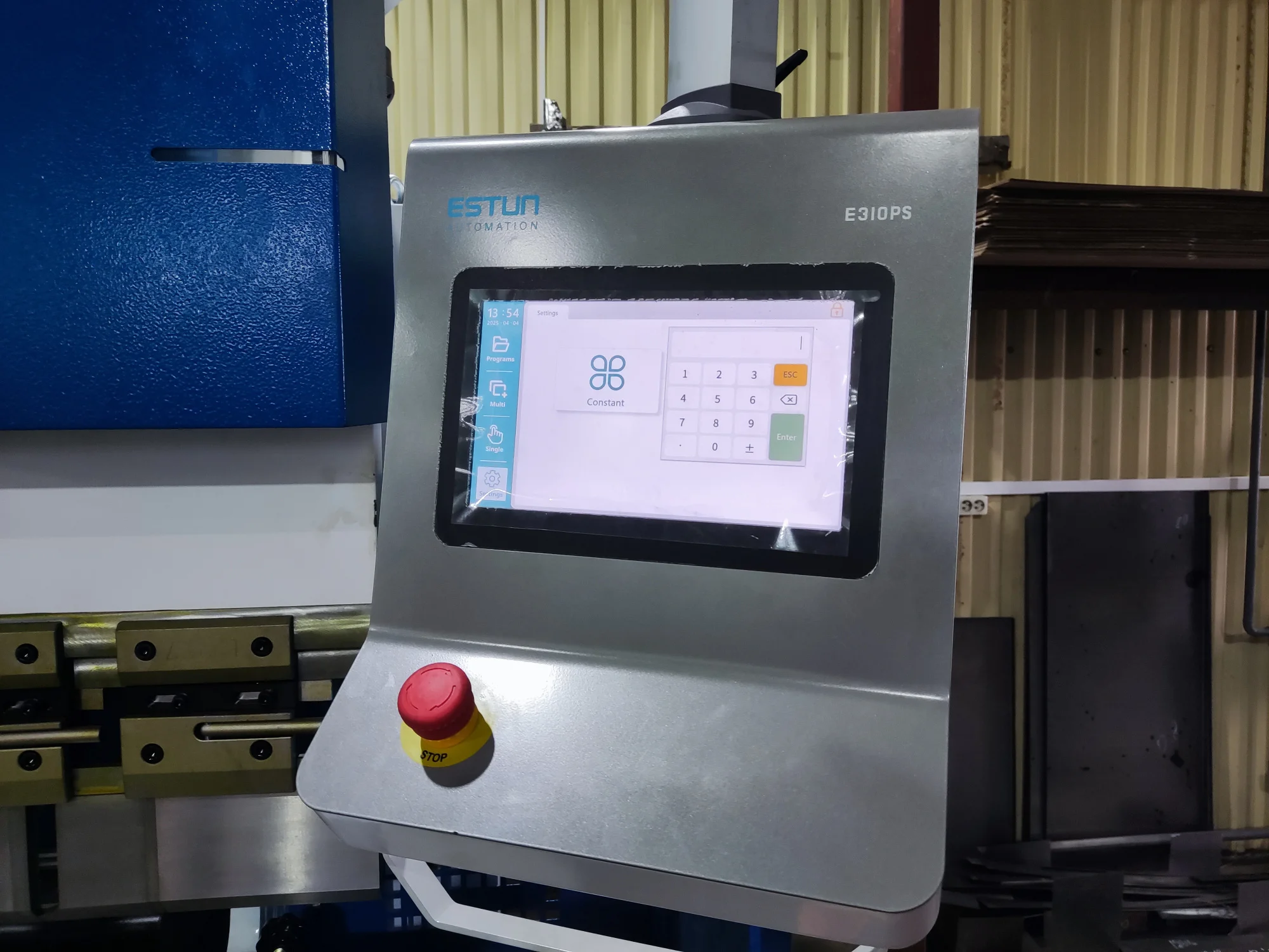 Гидравлический листогибочный пресс ADH WC67E-160T/3200 E310P изображение